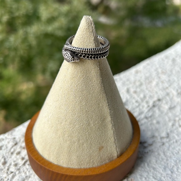 Gucci snake ring size 22 - Picture 6 of 11